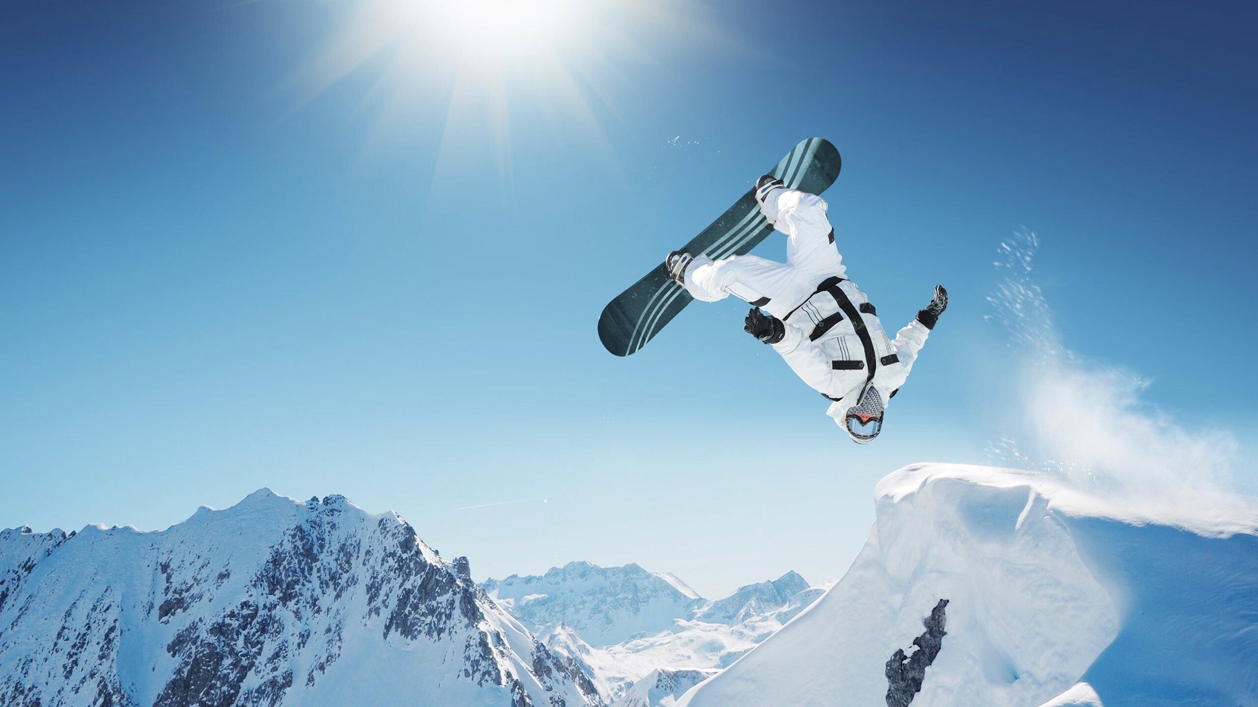 那不勒斯之刃划破英伦长夜，克瓦拉茨赫利亚的封神之战