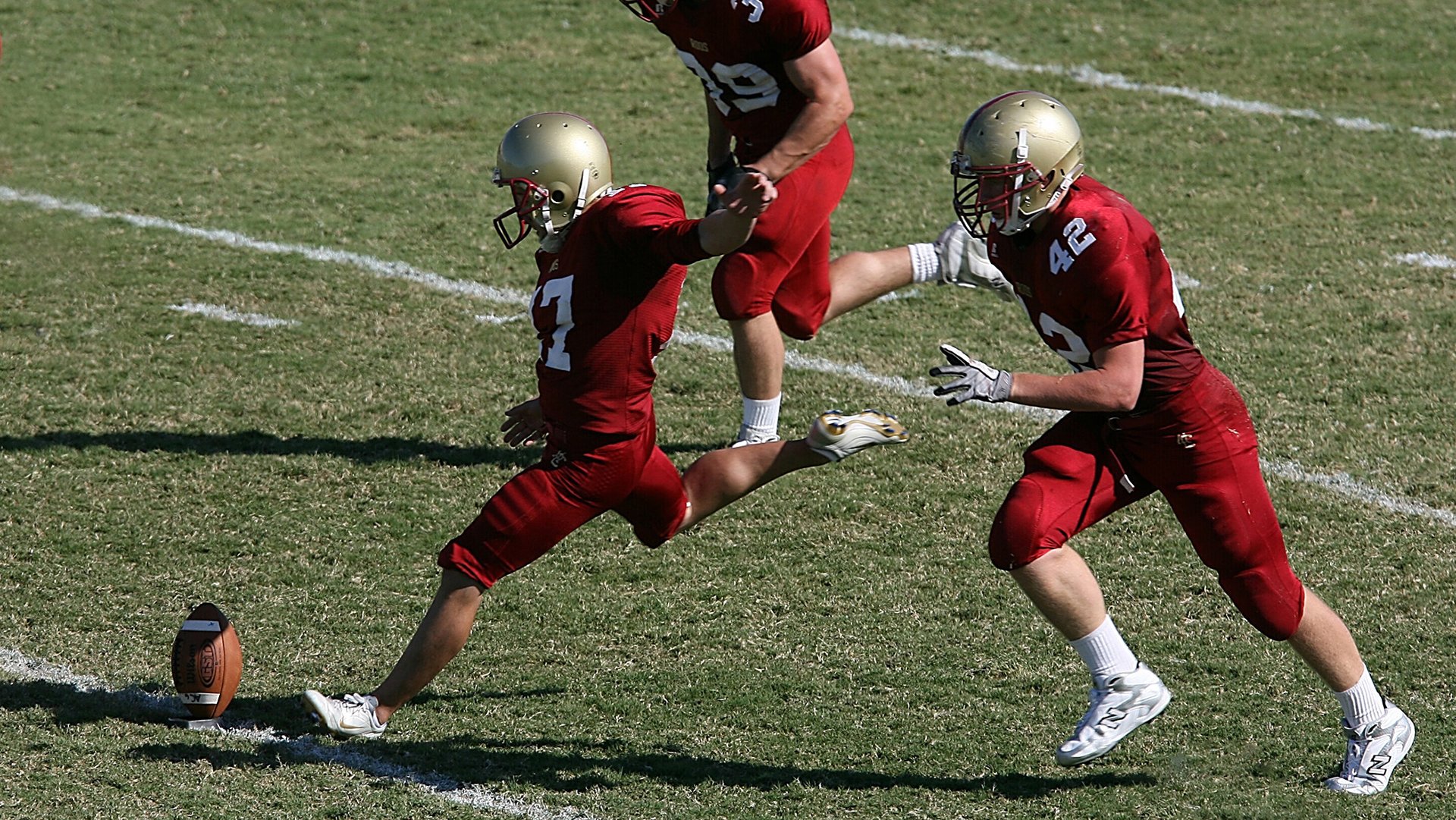 国王强势晋级凯尔特人，米切尔在年度焦点之战接管比赛