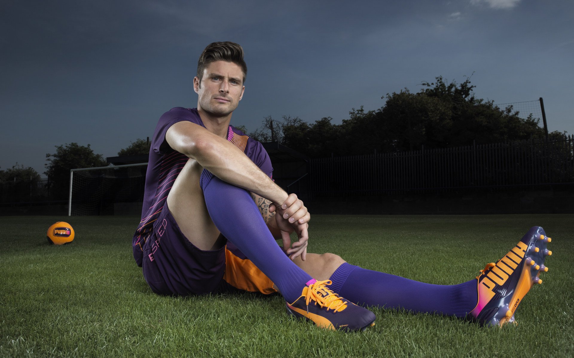 基耶萨爆发，葡萄牙关键战突围皇马，足球世界里，没有永恒的王者